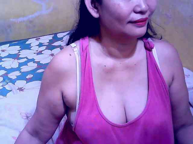 SweetMonlight webcam