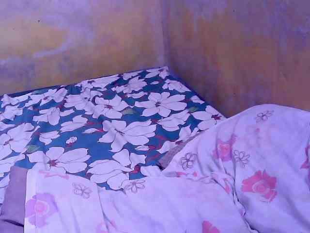 SweetMonlight webcam