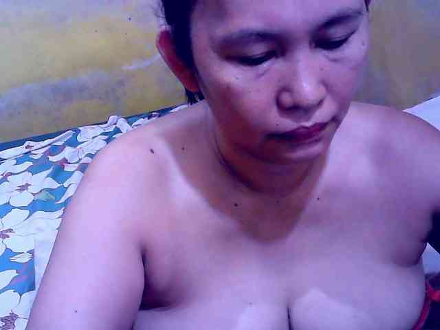 SweetMonlight webcam