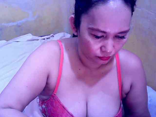 SweetMonlight webcam