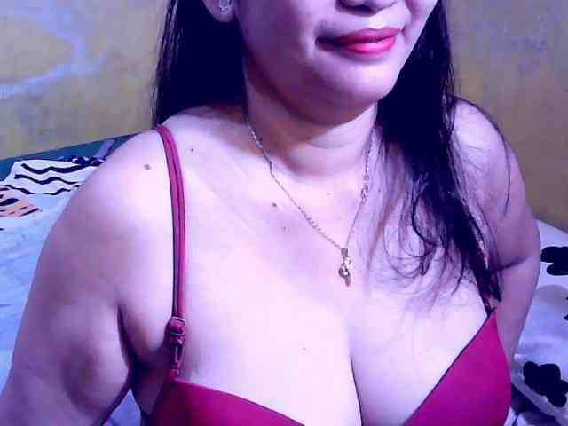 SweetMonlight webcam