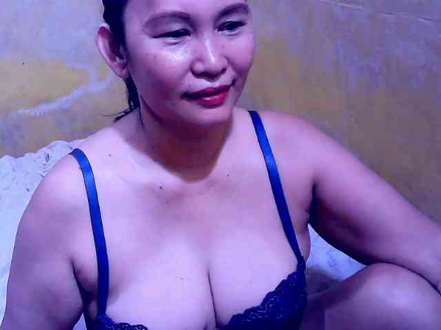 SweetMonlight webcam