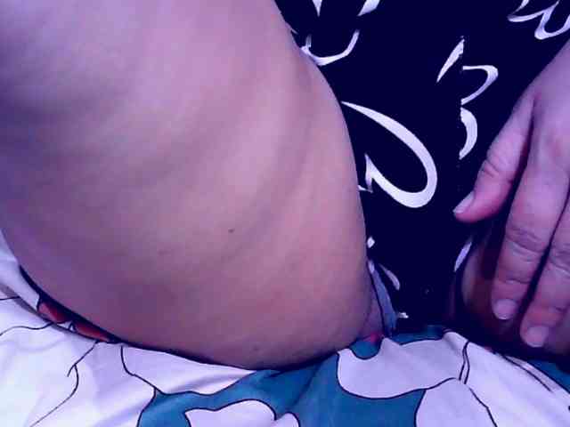 SweetMonlight webcam