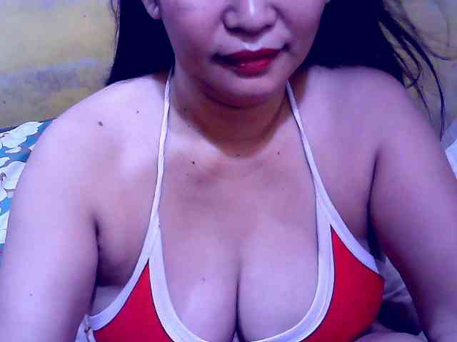 SweetMonlight webcam