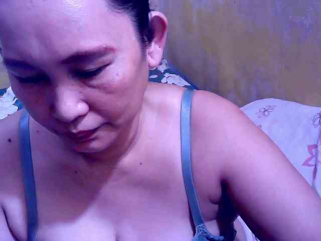 SweetMonlight webcam