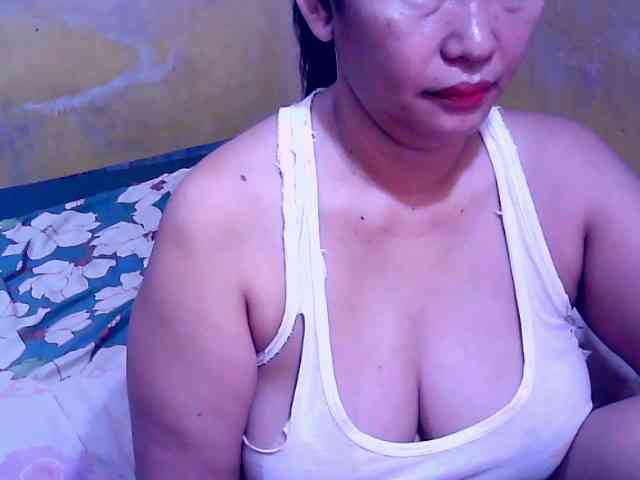 SweetMonlight webcam