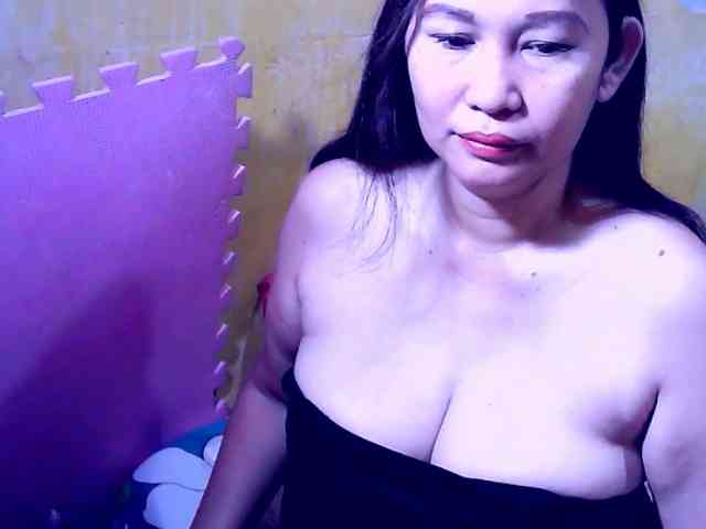 SweetMonlight webcam