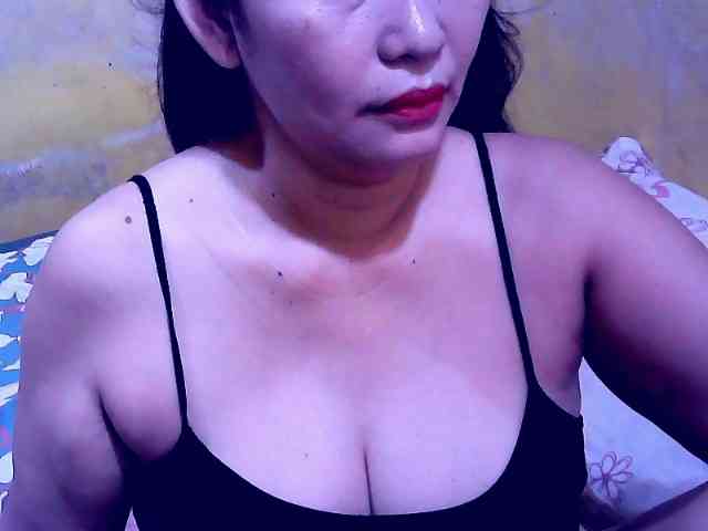 SweetMonlight webcam