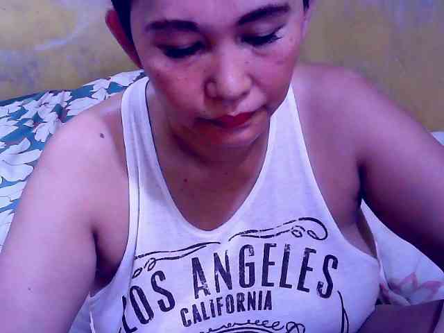 SweetMonlight webcam
