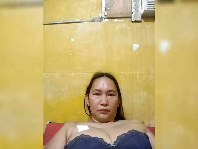 SweetMonlight webcam