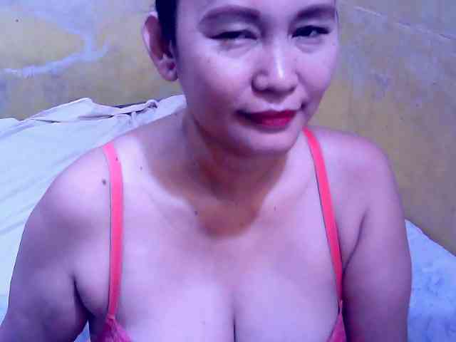 SweetMonlight webcam