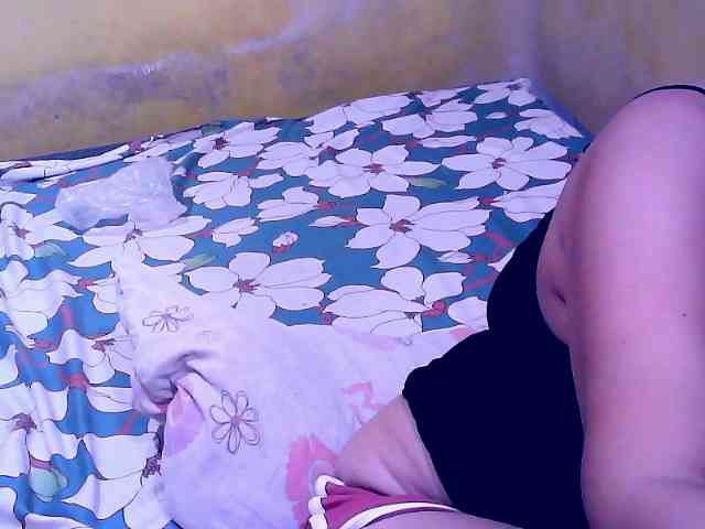 SweetMonlight webcam