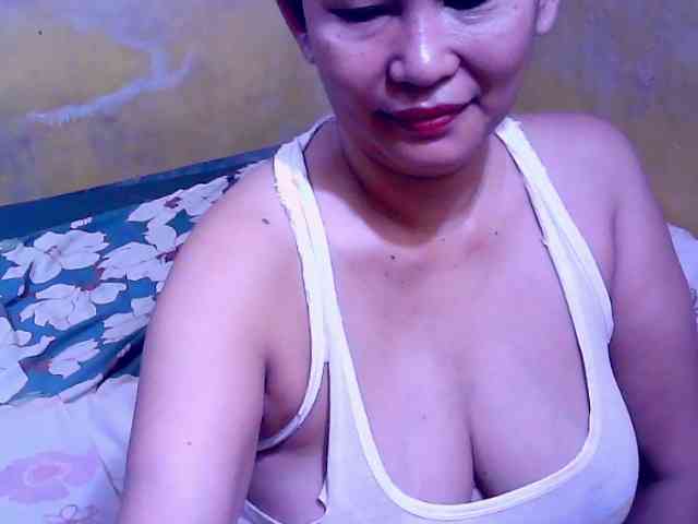 SweetMonlight webcam