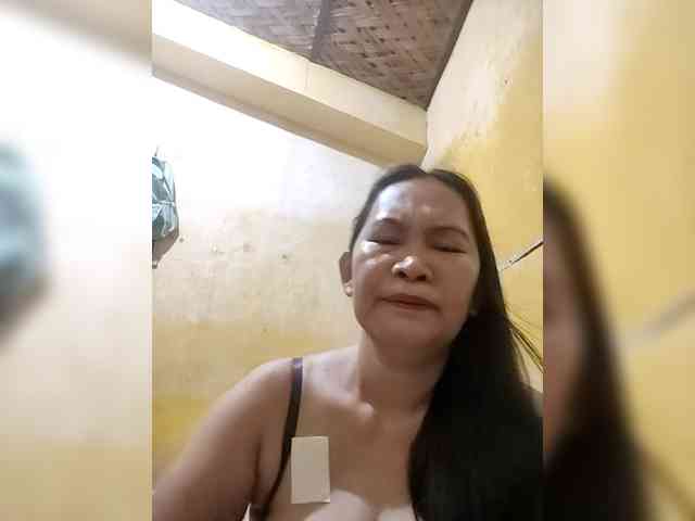 SweetMonlight webcam