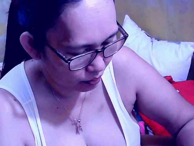 SweetMonlight webcam