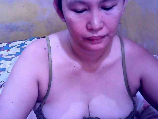 SweetMonlight webcam