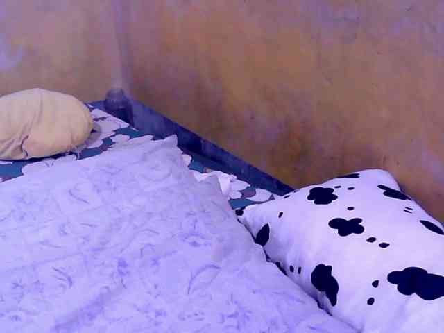 SweetMonlight webcam