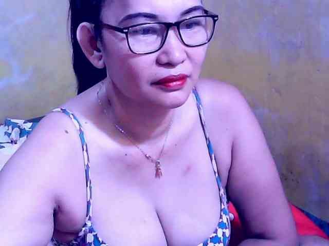 SweetMonlight webcam