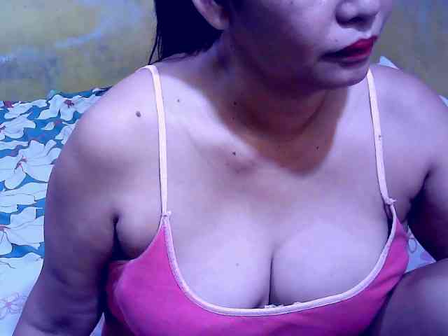 SweetMonlight webcam