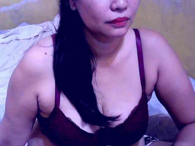 SweetMonlight webcam