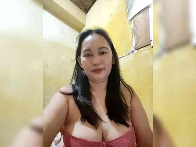 SweetMonlight webcam