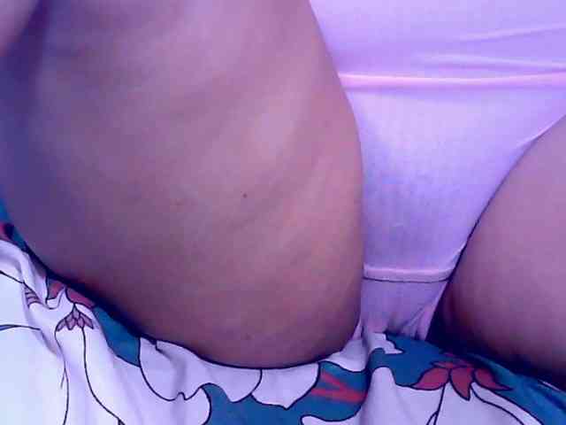 SweetMonlight webcam