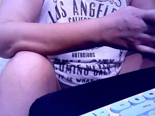 SweetMonlight webcam