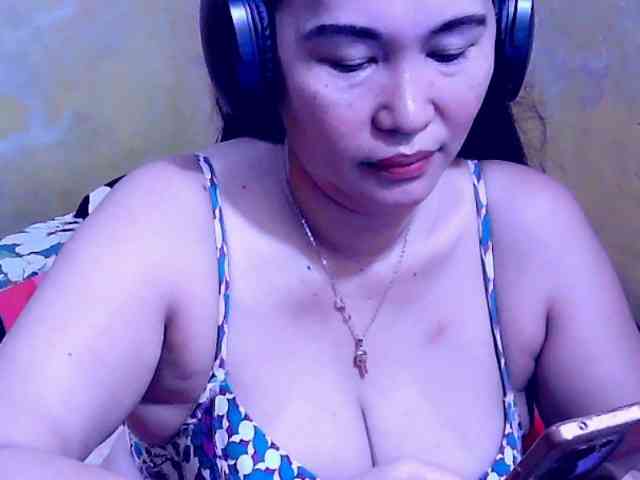 SweetMonlight webcam