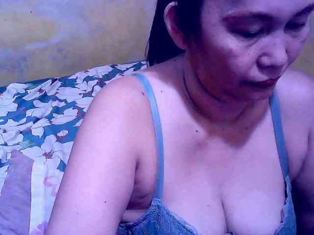 SweetMonlight webcam