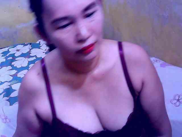 SweetMonlight webcam