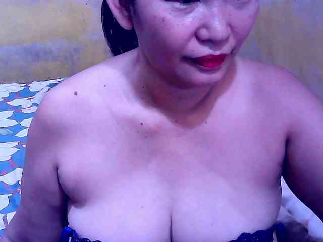 SweetMonlight webcam