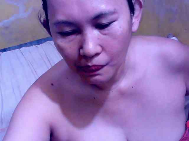 SweetMonlight webcam
