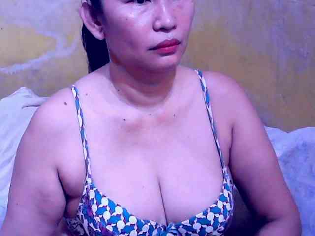 SweetMonlight webcam