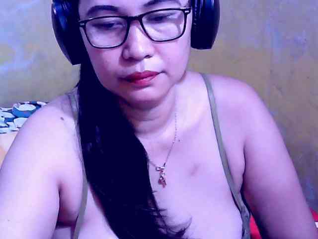 SweetMonlight webcam