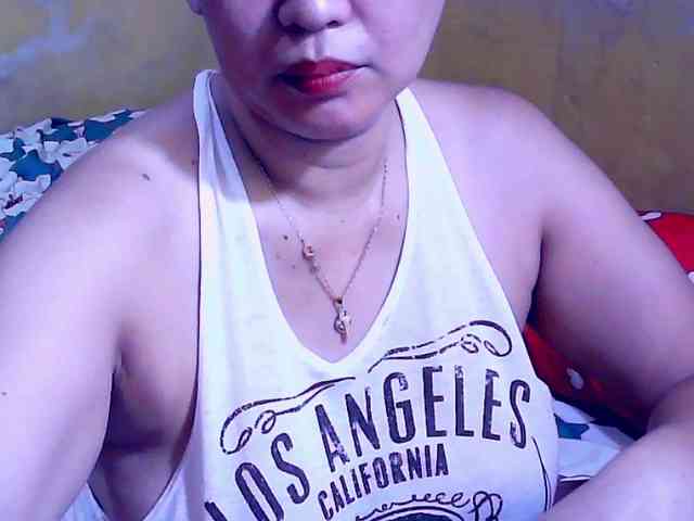 SweetMonlight webcam