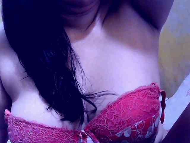 SweetMonlight webcam