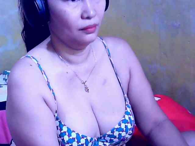 SweetMonlight webcam
