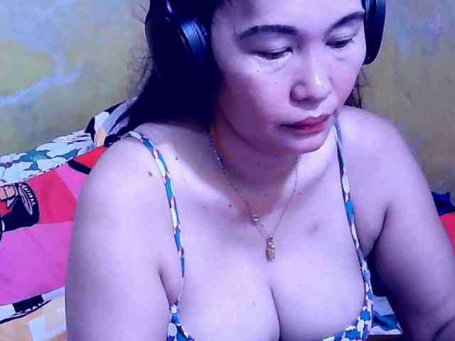 SweetMonlight webcam