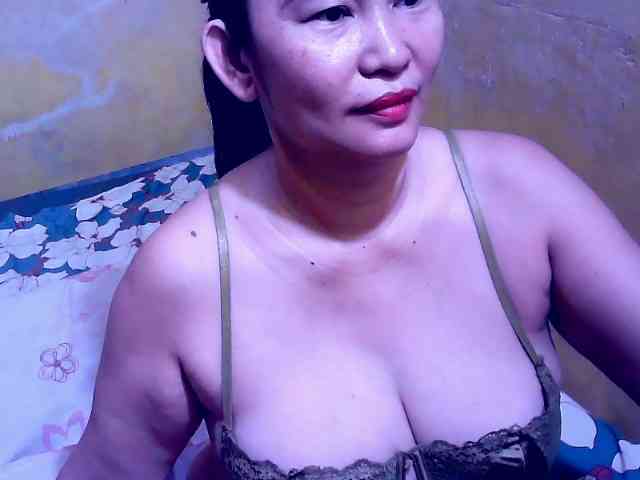 SweetMonlight webcam