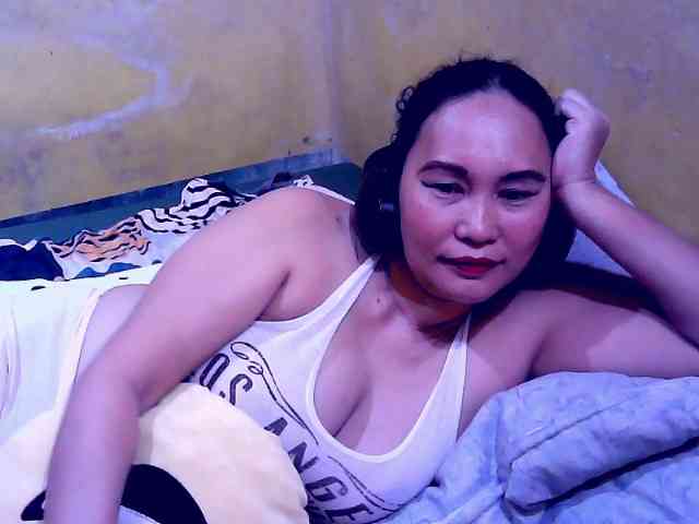 SweetMonlight webcam