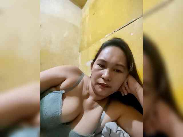 SweetMonlight webcam