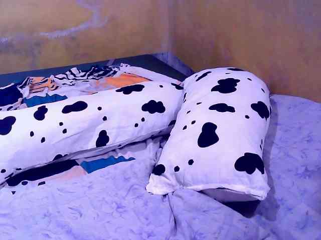 SweetMonlight webcam
