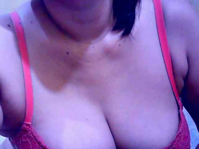 SweetMonlight webcam