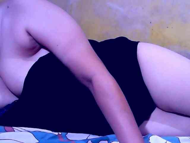 SweetMonlight webcam