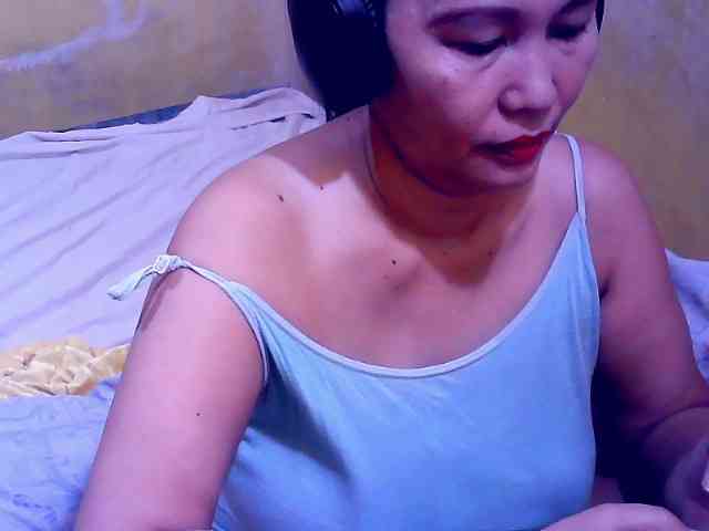 SweetMonlight webcam