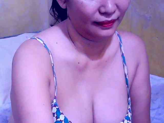 SweetMonlight webcam