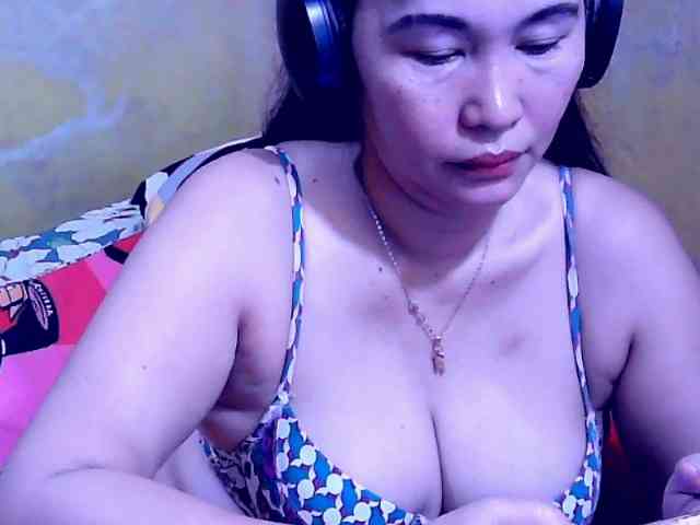 SweetMonlight webcam