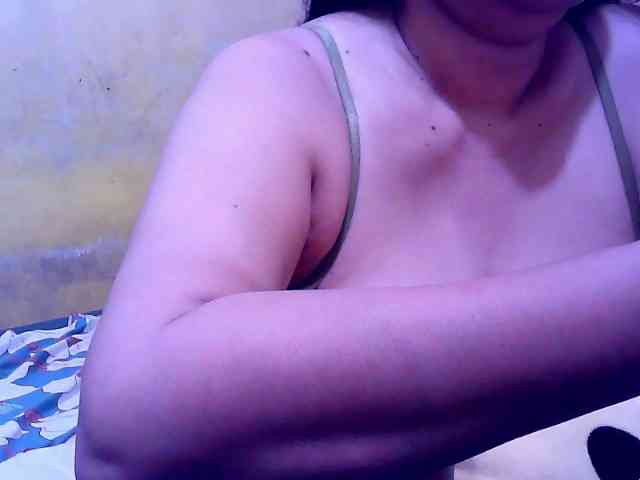 SweetMonlight webcam