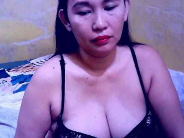 SweetMonlight webcam