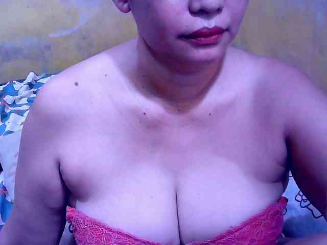 SweetMonlight webcam
